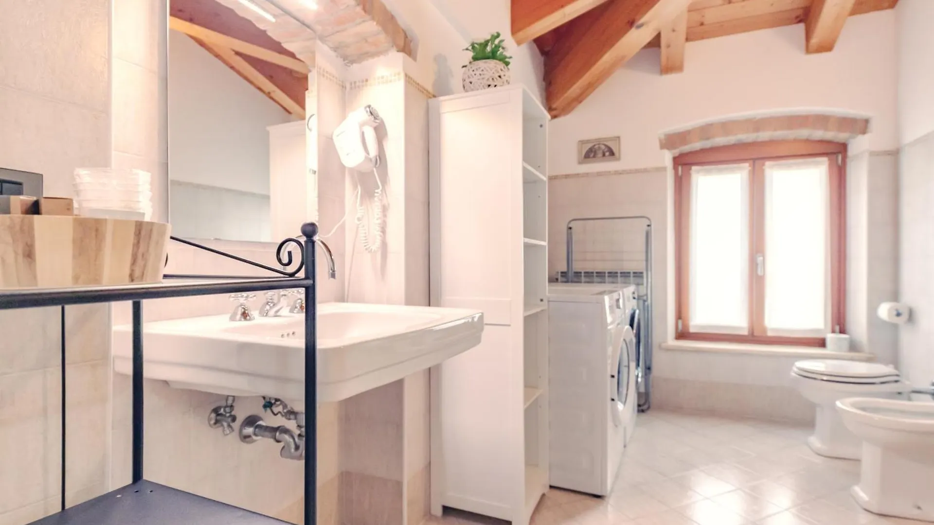 Lantgård Agriturismo Corte Albarel Castelnuovo del Garda Italien