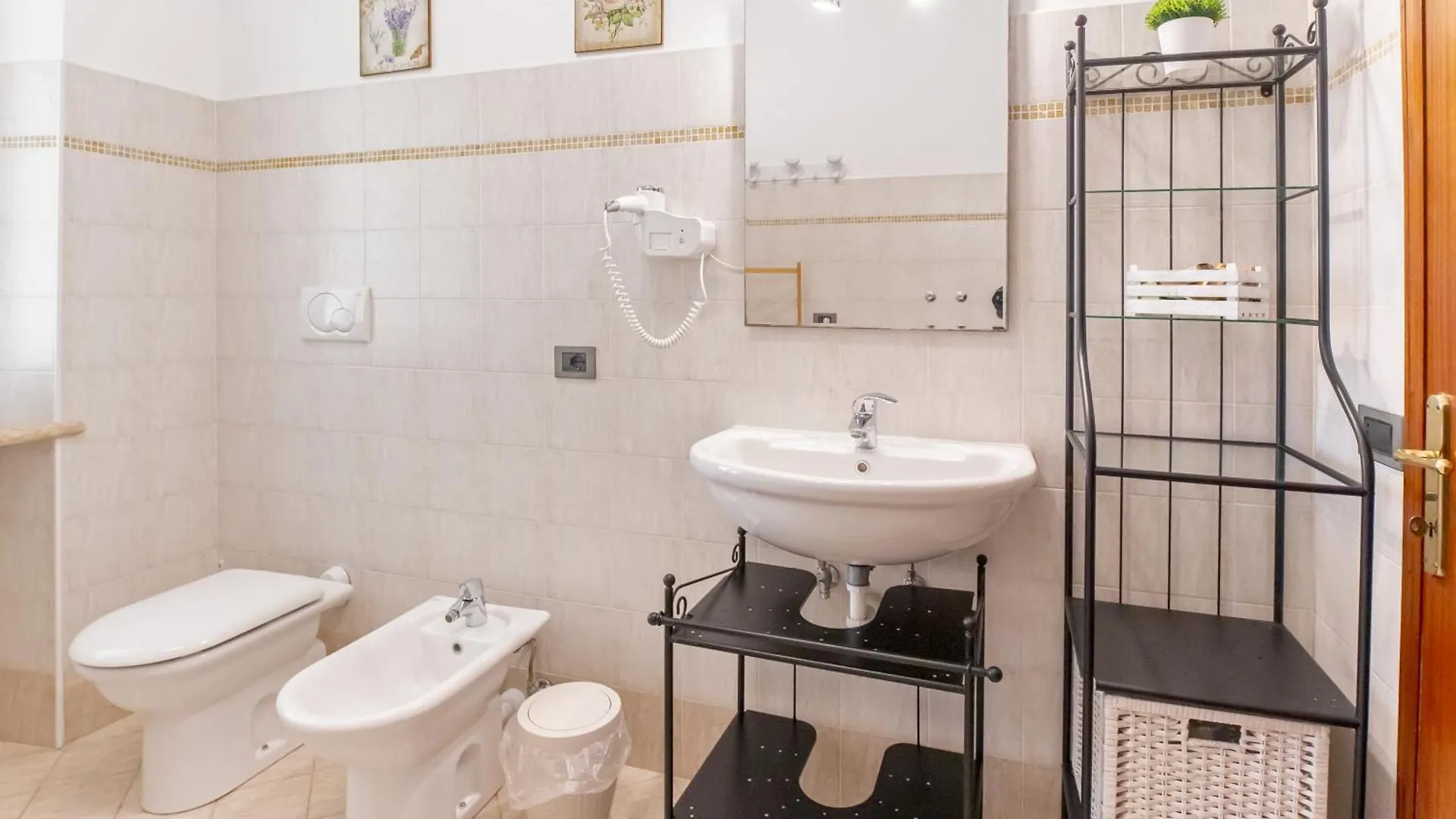 בית חווה קסטלנואובו דל גארדה Agriturismo Corte Albarel