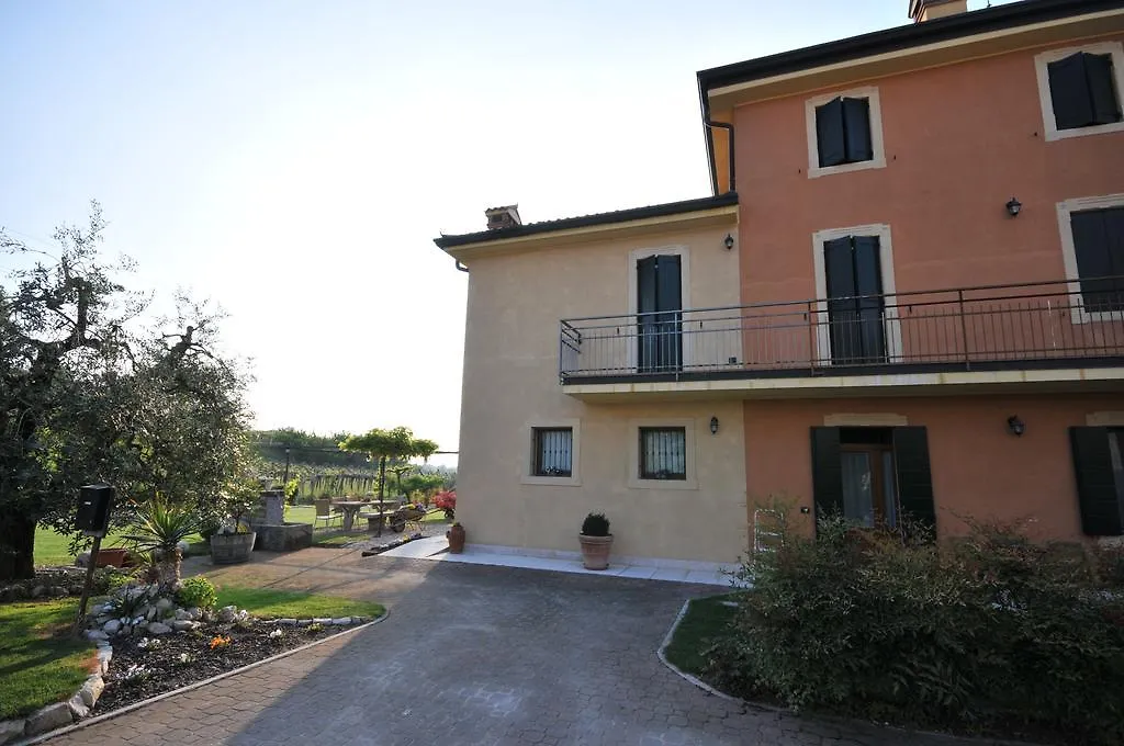 Agriturismo Corte Albarel Castelnuovo del Garda Séjour à la ferme
